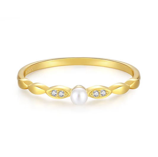 Calista Spark Ring